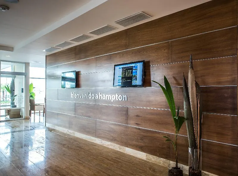 Hotel Hampton Inn Santo Domingo Airport La Caleta