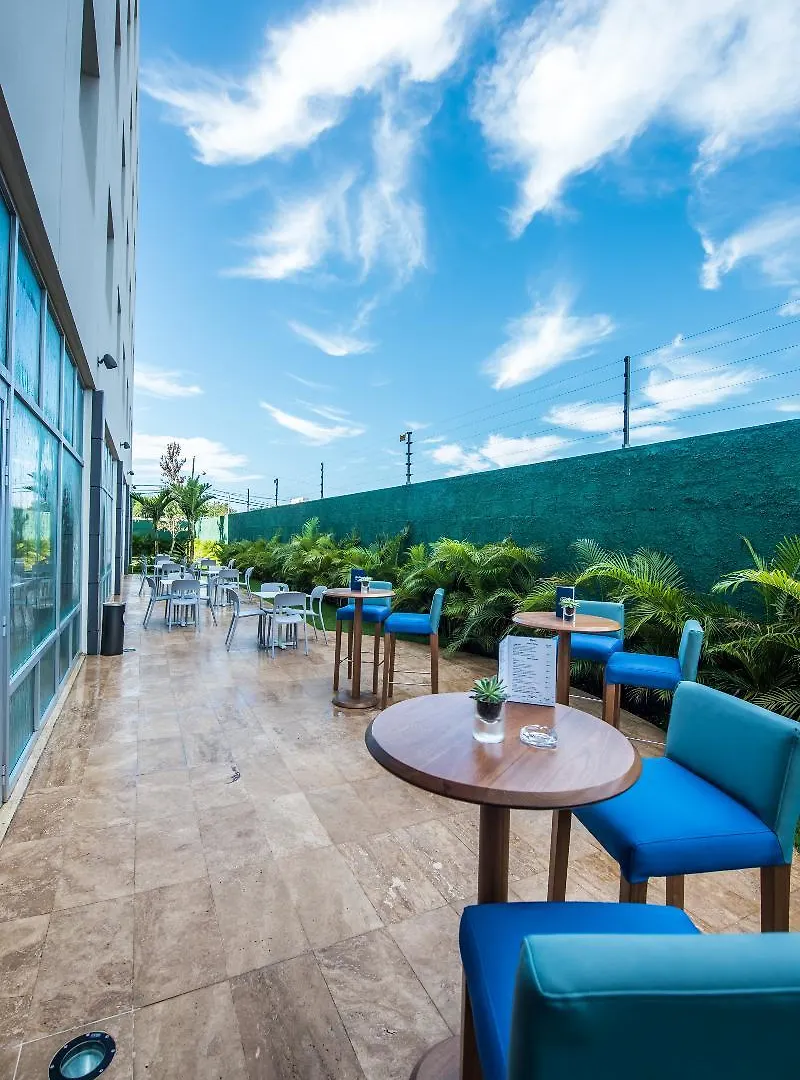 ** Hotel Hampton Inn Santo Domingo Airport La Caleta República Dominicana