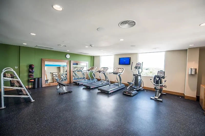 Hampton Inn Santo Domingo Airport La Caleta Hotel