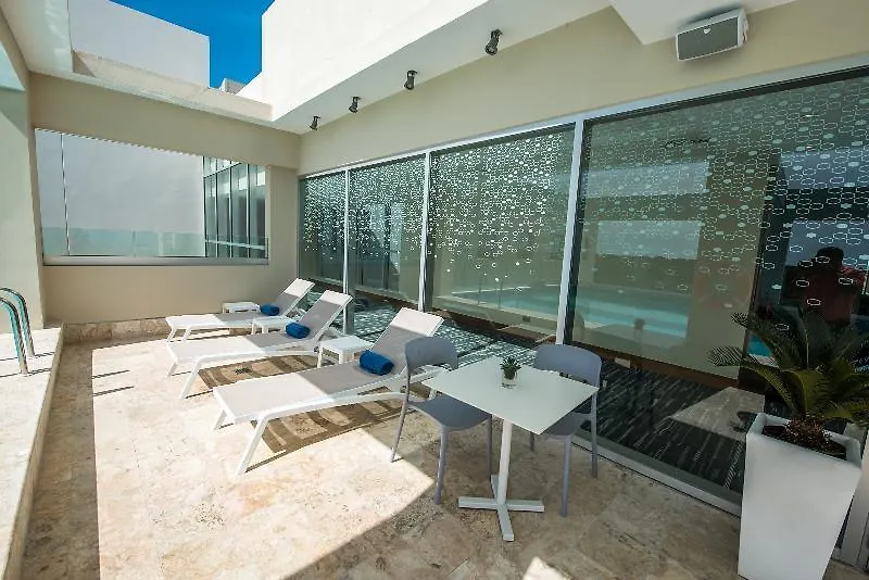 Hampton Inn Santo Domingo Airport La Caleta Dominikánská republika